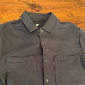 All in Motion Men's Casual Button Down Shirt - Dark Gray